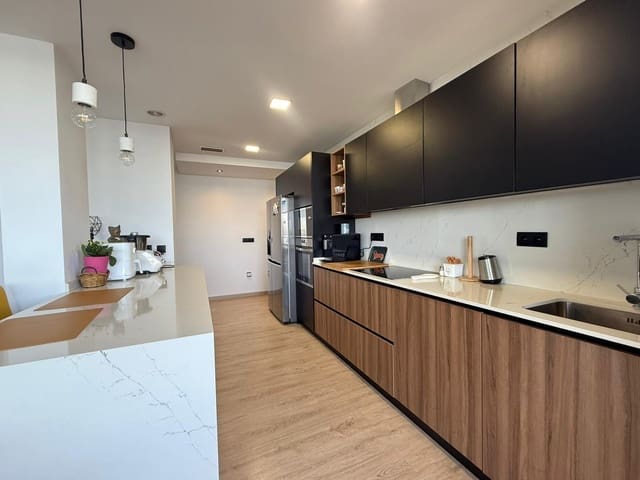 3 slaapkamer Penthouse te koop in Elche / Elx met garage - € 342.000 (Ref: 9450442)