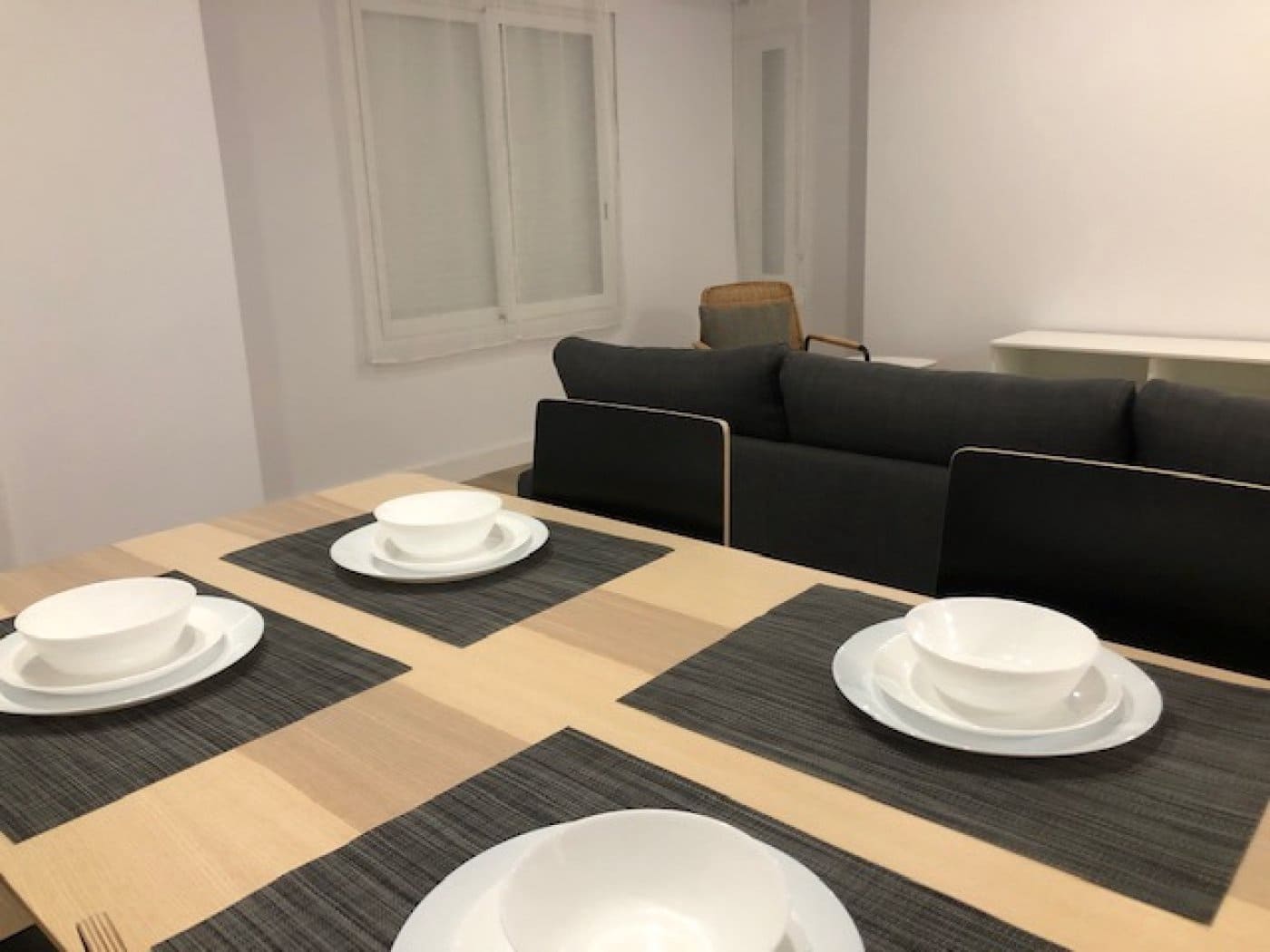 Appartement de 3 chambres à louer à Elche / Elx avec garage - 850 € (Ref: 9456489)