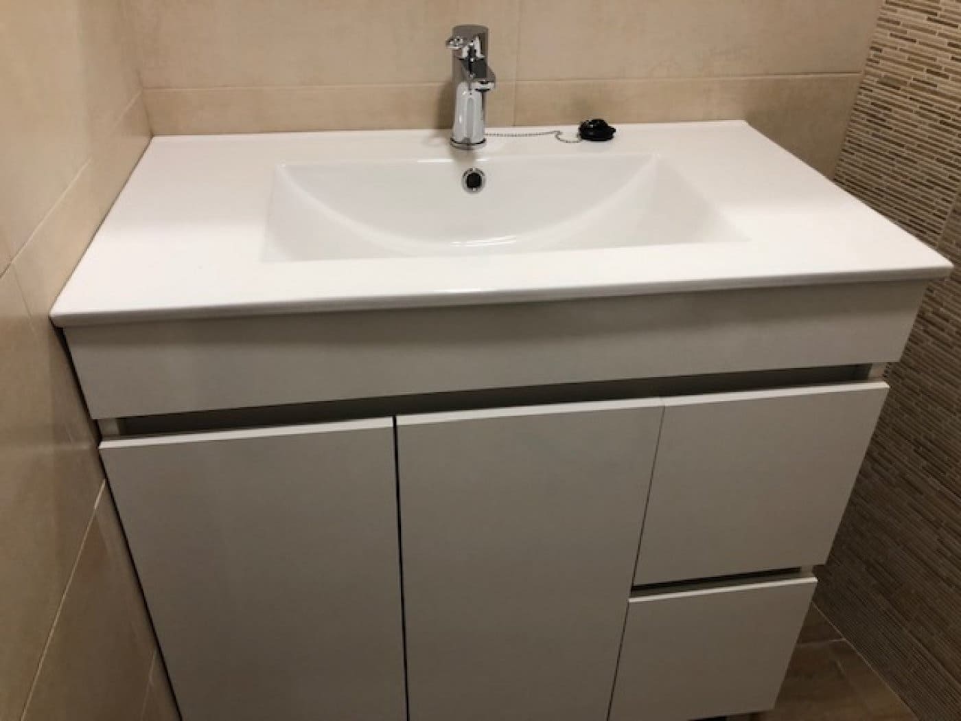 Appartement de 3 chambres à louer à Elche / Elx avec garage - 850 € (Ref: 9456489)