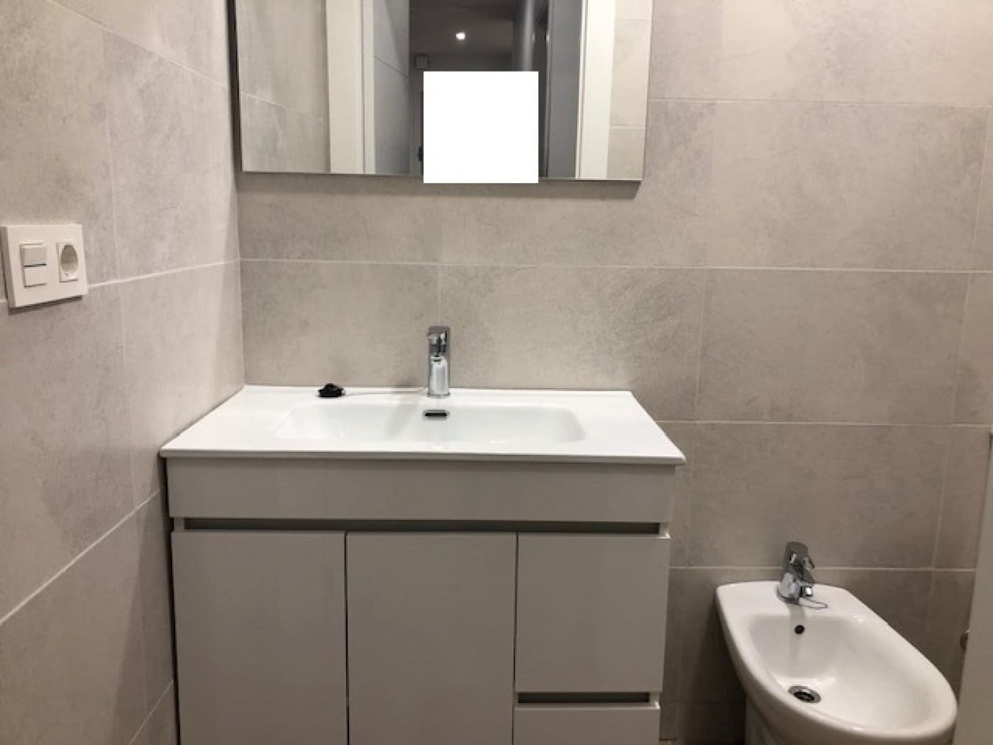 Appartement de 3 chambres à louer à Elche / Elx avec garage - 850 € (Ref: 9456489)
