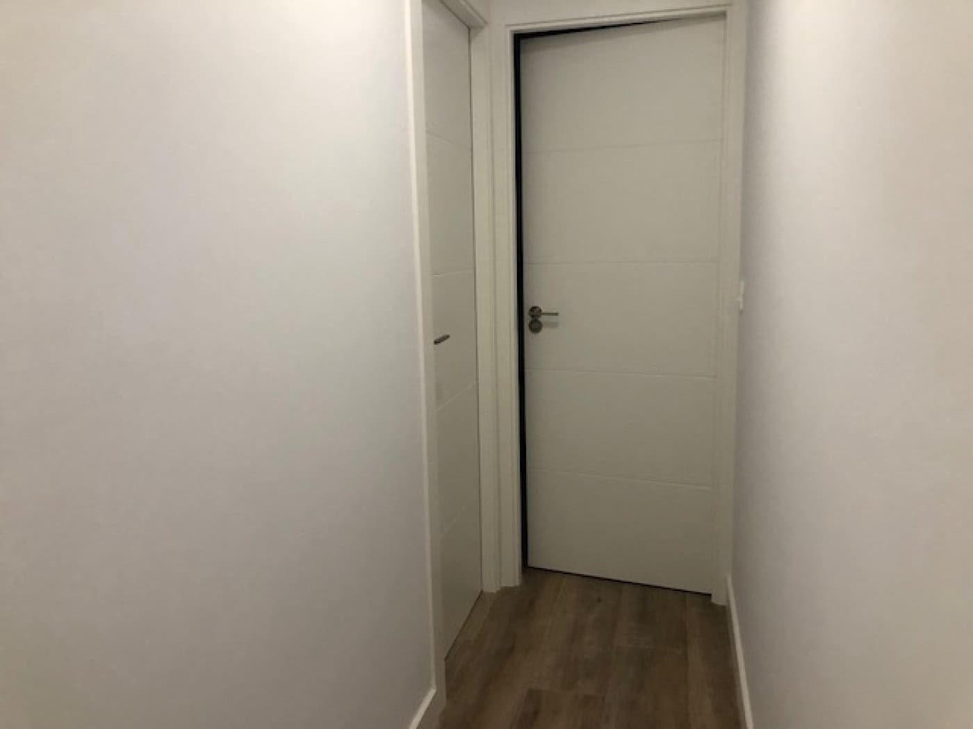 Appartement de 3 chambres à louer à Elche / Elx avec garage - 850 € (Ref: 9456489)