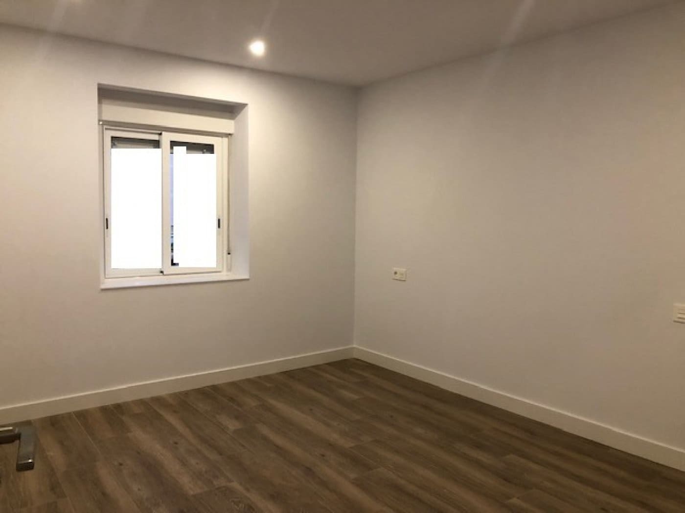 Appartement de 3 chambres à louer à Elche / Elx avec garage - 850 € (Ref: 9456489)
