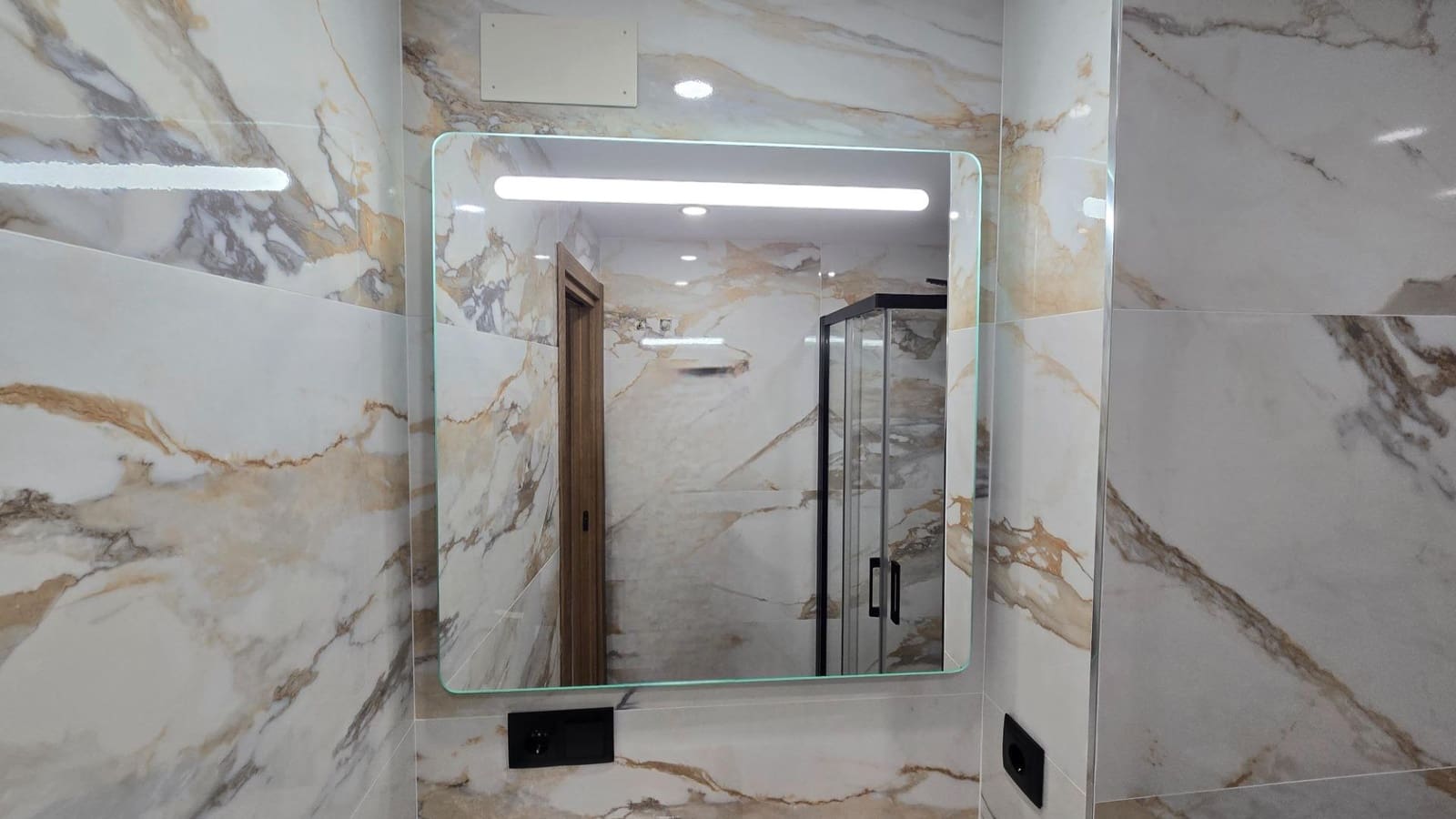 Piso de 2 habitaciones en Elche / Elx en venta - 160.000 € (Ref: 9465673)