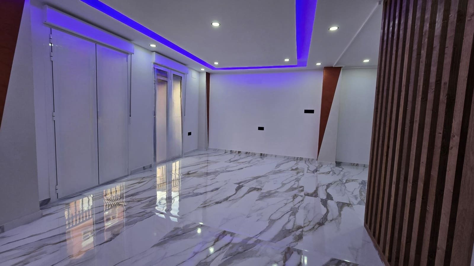 Piso de 2 habitaciones en Elche / Elx en venta - 160.000 € (Ref: 9465673)