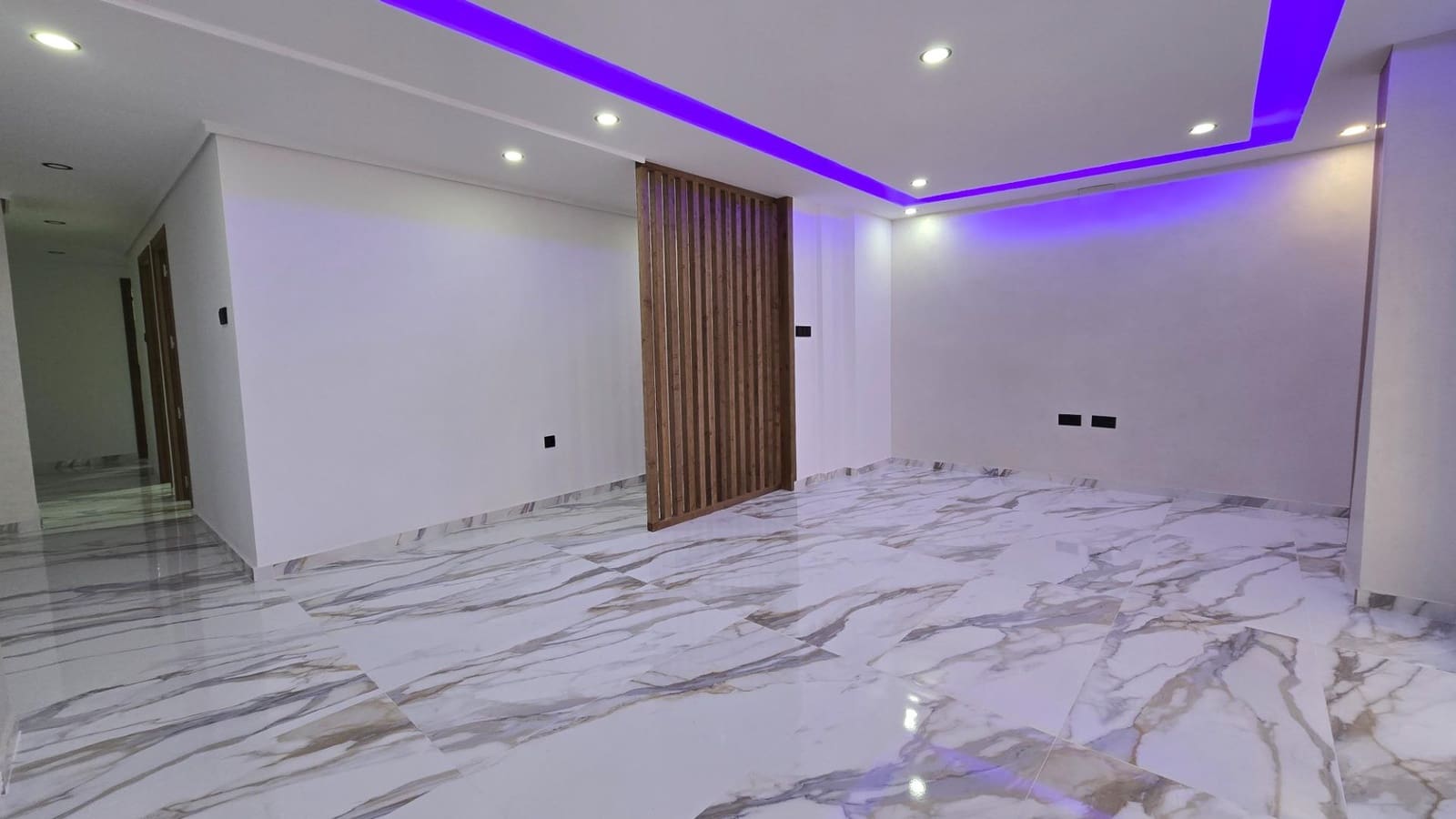 Piso de 2 habitaciones en Elche / Elx en venta - 160.000 € (Ref: 9465673)