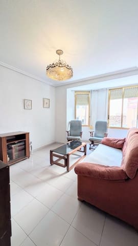 Piso de 2 habitaciones en Elche / Elx en venta - 115.000 € (Ref: 9465674)