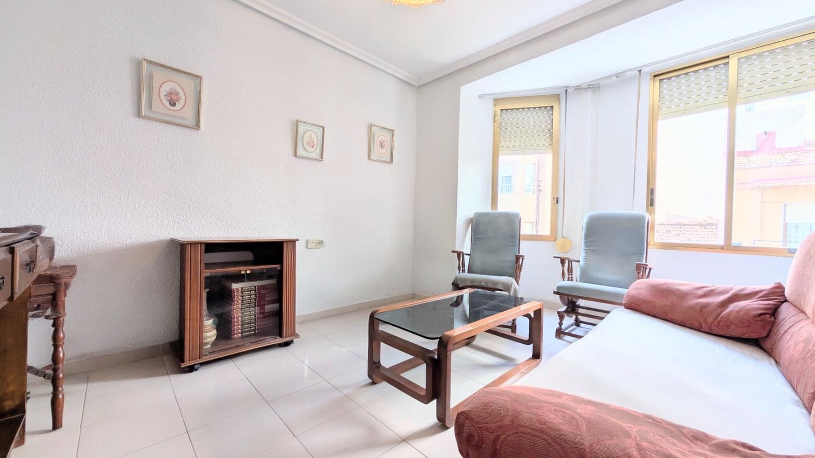 Piso de 2 habitaciones en Elche / Elx en venta - 115.000 € (Ref: 9465674)