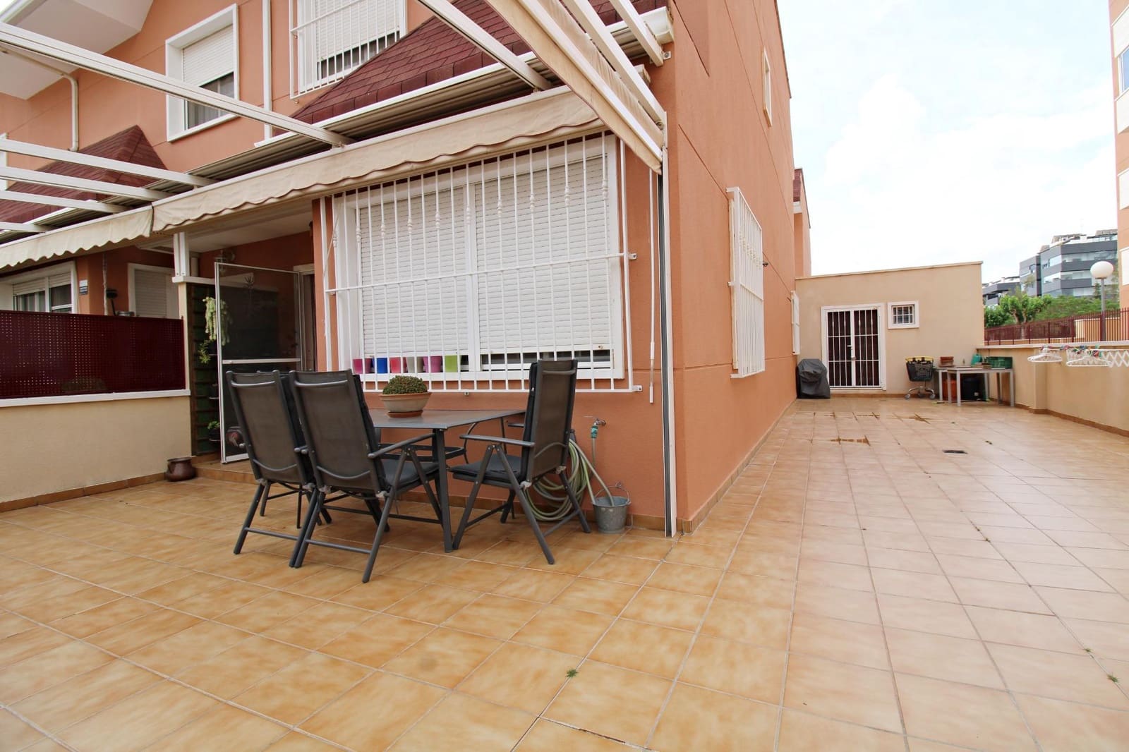 4 Zimmer Bungalow zu verkaufen in Elche / Elx mit Pool Garage - 413.000 € (Ref: 9470585)