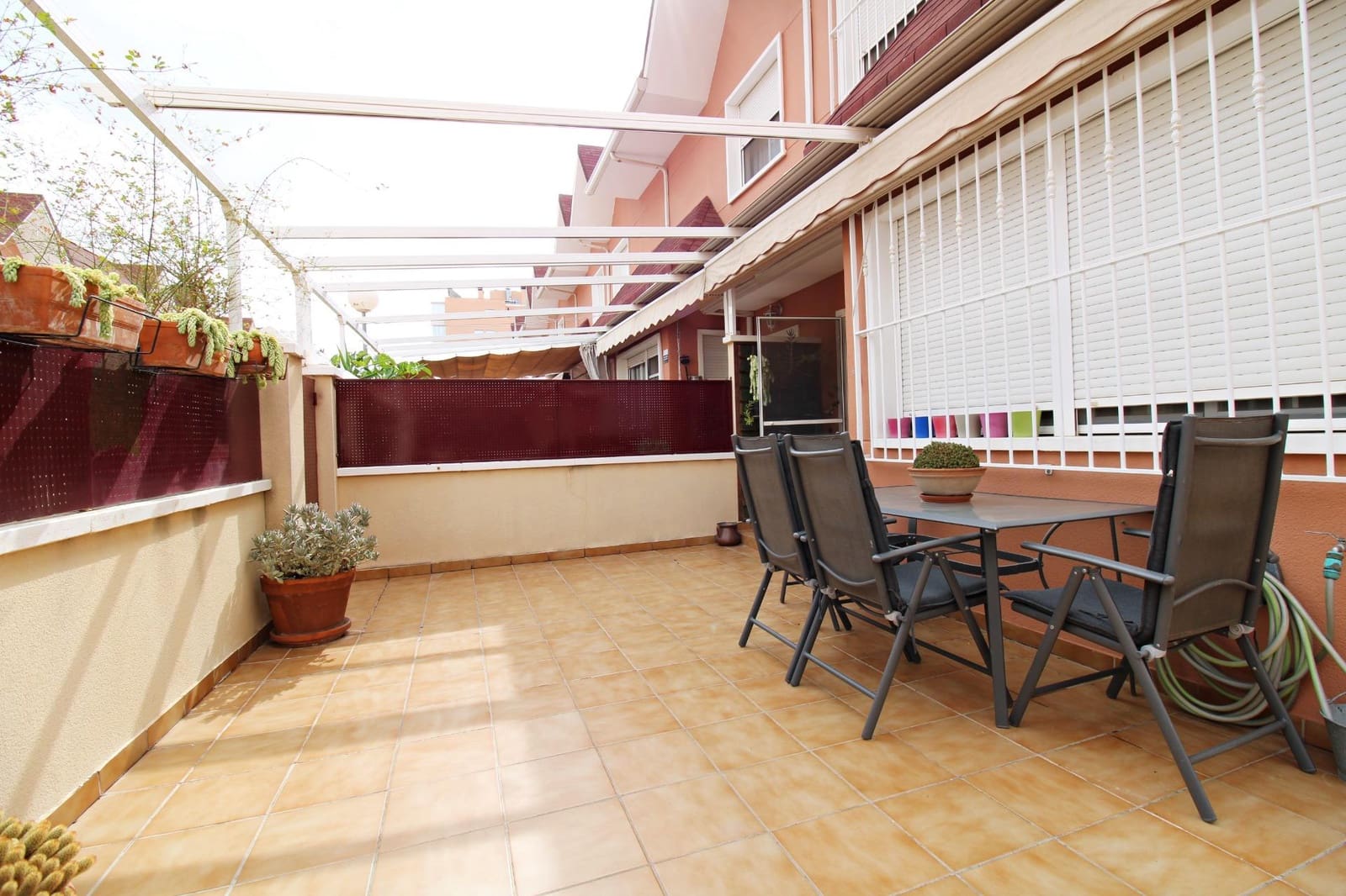 4 Zimmer Bungalow zu verkaufen in Elche / Elx mit Pool Garage - 413.000 € (Ref: 9470585)