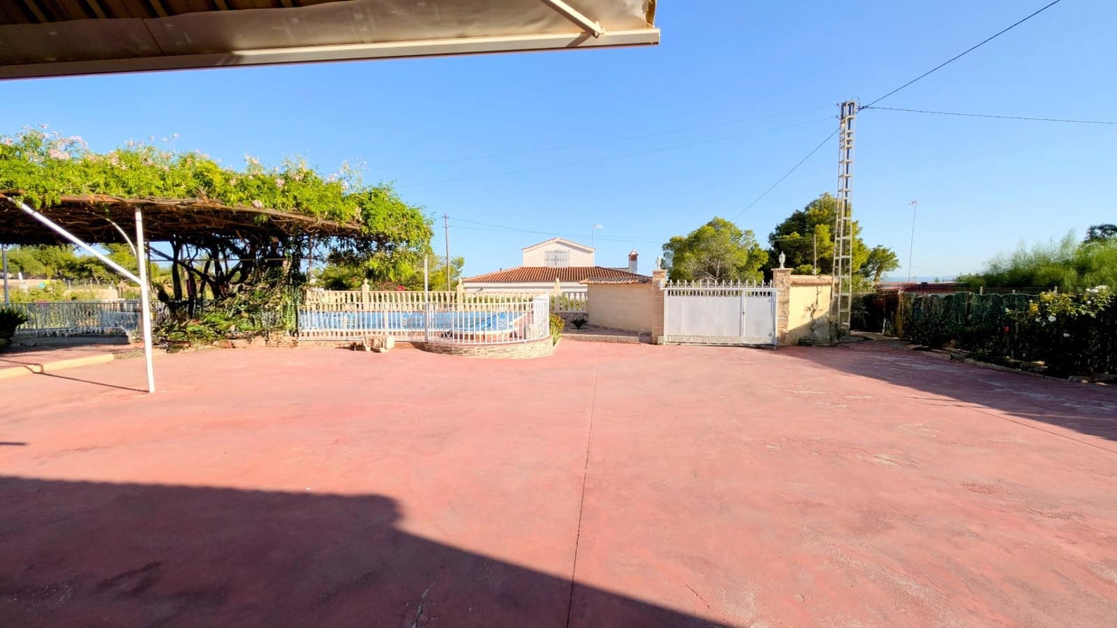 5 quarto Moradia para venda em Albatera com piscina garagem - 299 000 € (Ref: 9470965)