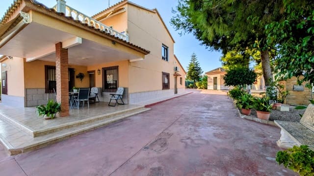 5 quarto Moradia para venda em Albatera com piscina garagem - 299 000 € (Ref: 9470965)