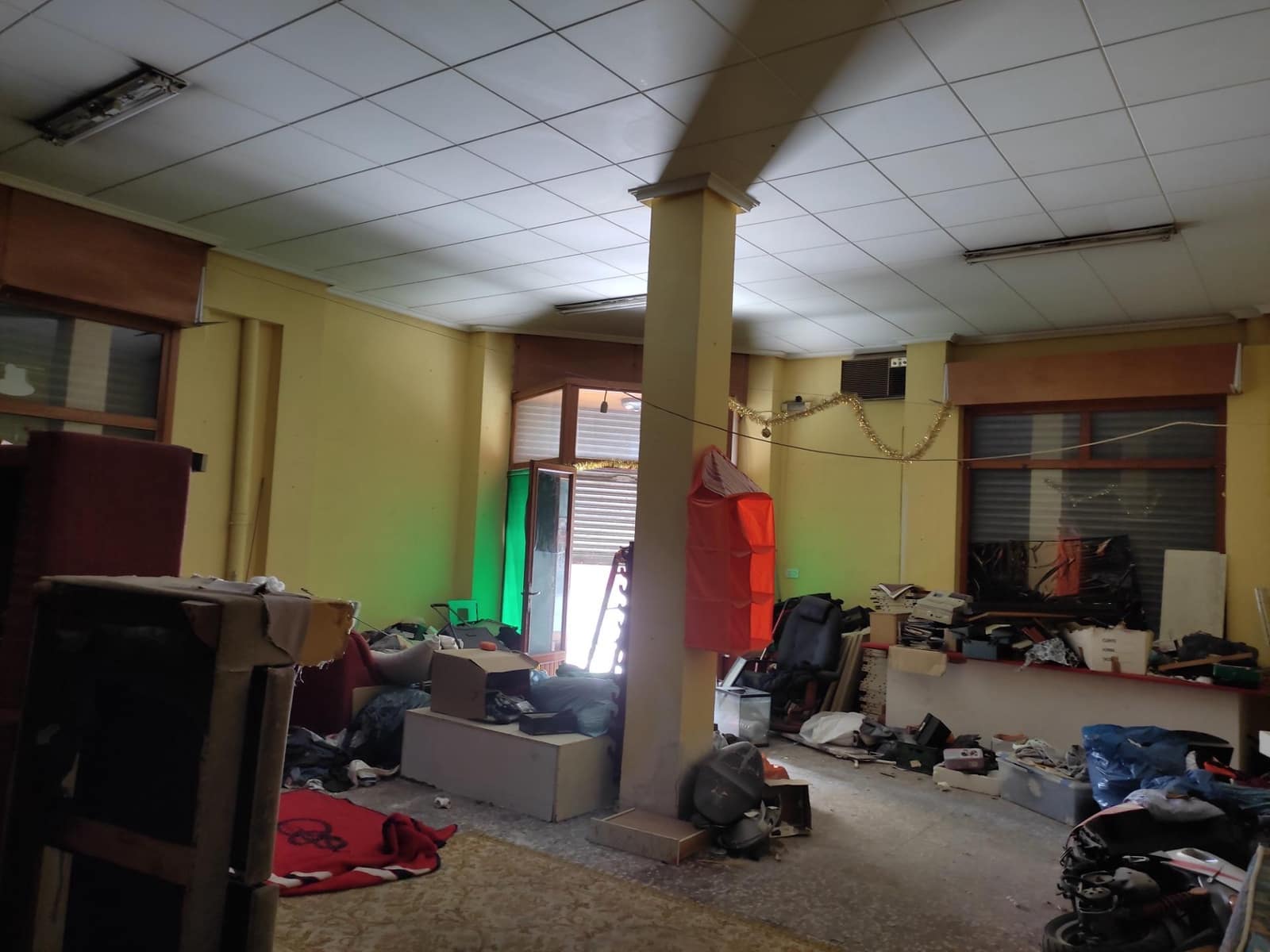 Commercial for sale in Elda - € 79,000 (Ref: 9482124)