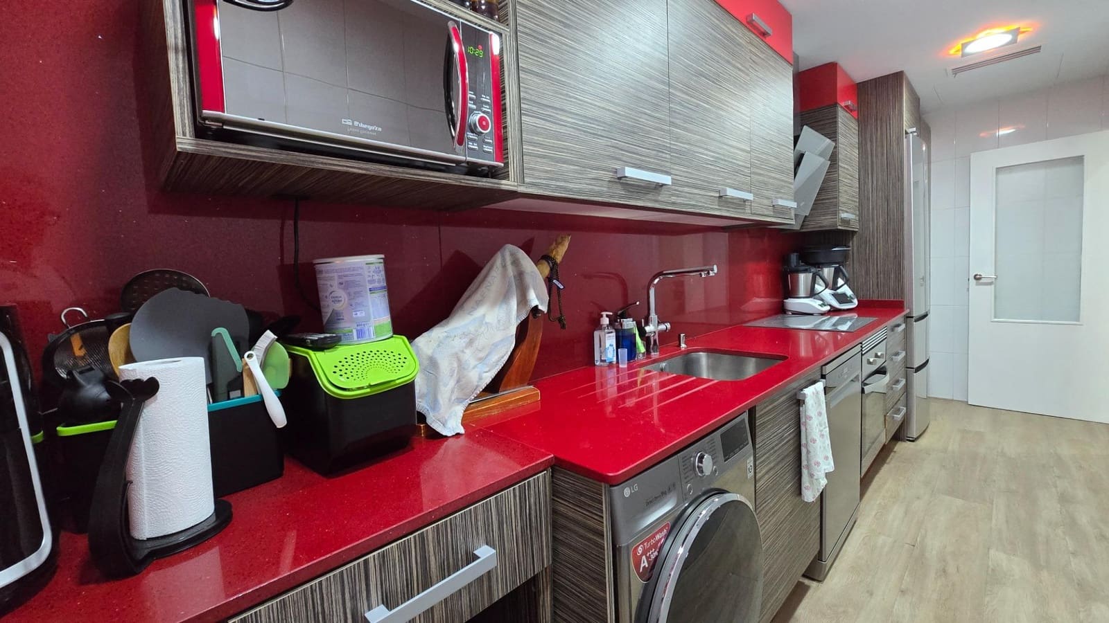 3 bedroom Apartment for sale in Elche / Elx - € 208,000 (Ref: 9486479)