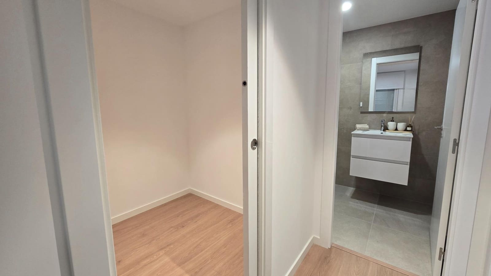 2 bedroom Flat for sale in Elche / Elx with pool - € 245,000 (Ref: 9488766)