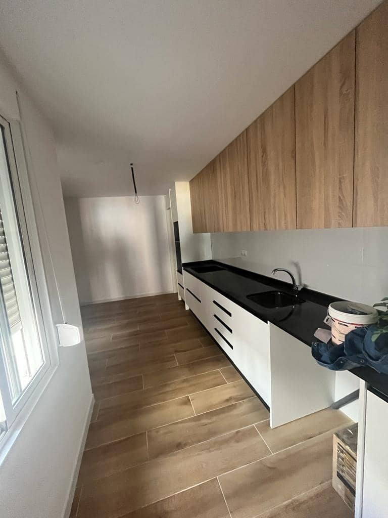 2 bedroom Flat for sale in Elche / Elx - € 104,995 (Ref: 9491618)