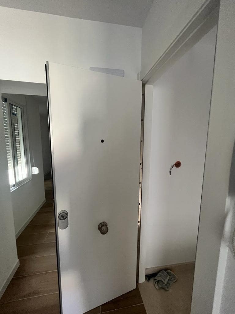 2 bedroom Flat for sale in Elche / Elx - € 104,995 (Ref: 9491618)