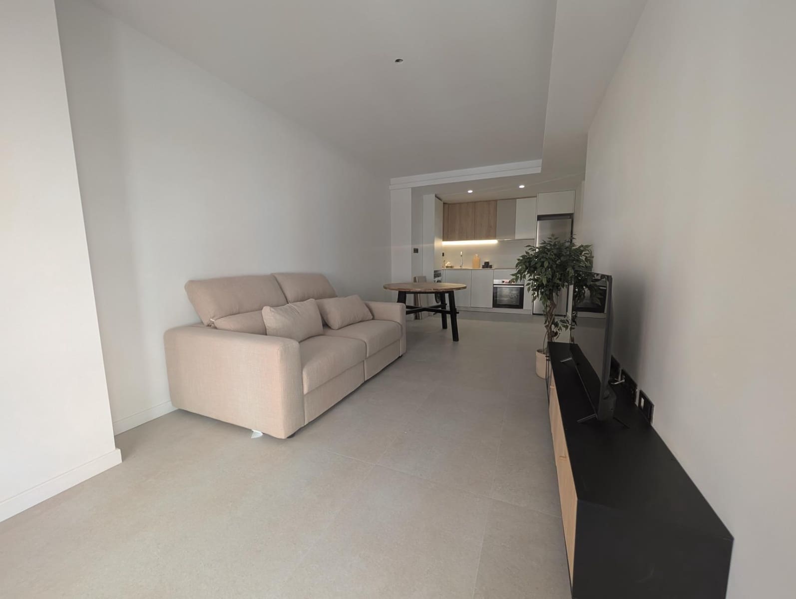 Piso de 2 habitaciones en Castalla en venta - 120.000 € (Ref: 9491619)