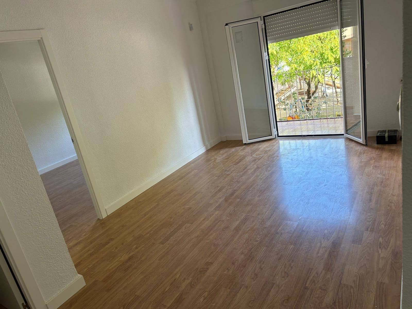 3 bedroom Flat for sale in Elche / Elx - € 120,000 (Ref: 9496367)