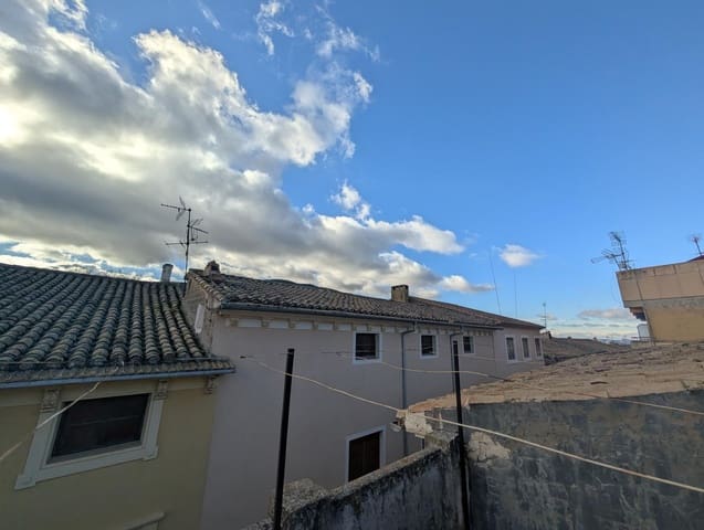 4 soveværelse Byhus til salg i Biar - € 35.000 (Ref: 9496368)