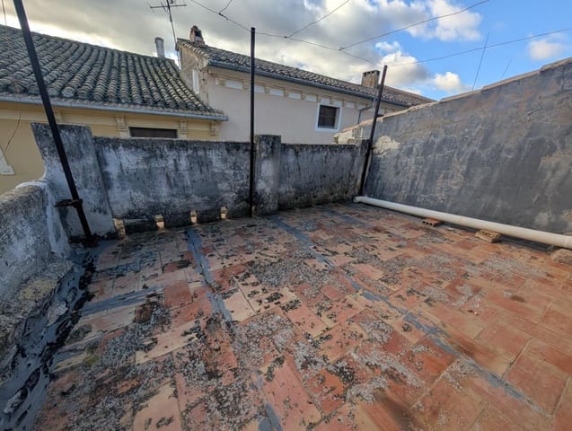 4 soveværelse Byhus til salg i Biar - € 35.000 (Ref: 9496368)