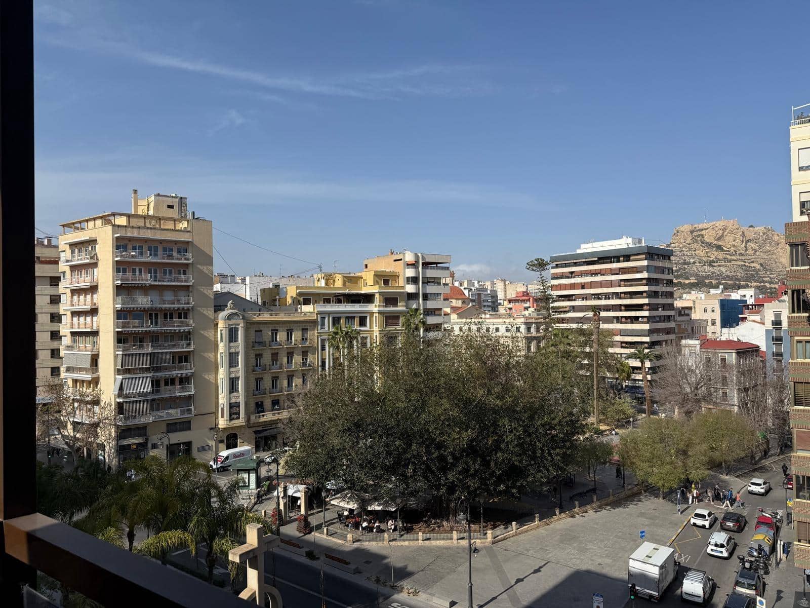 5 bedroom Flat for sale in Alicante / Alacant city - € 585,000 (Ref: 9502588)