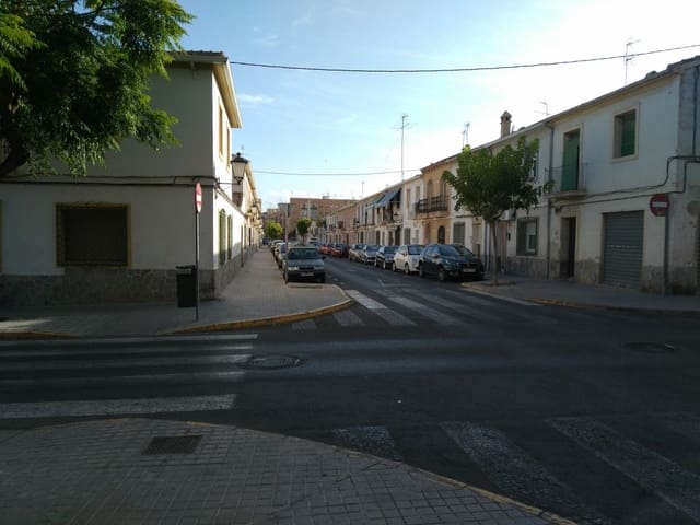 3 slaapkamer Rijtjeshuis te koop in Elche / Elx - € 160.000 (Ref: 9509163)