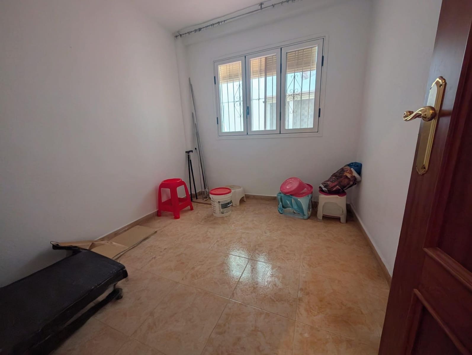 3 soveværelse Lejlighed til salg i Alicante by - € 165.000 (Ref: 9509164)