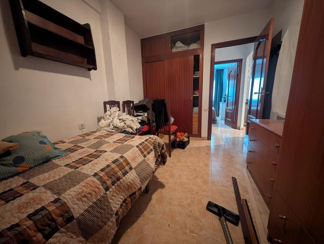 3 soveværelse Lejlighed til salg i Los Ángeles, Alicante by - € 165.000 (Ref: 9509164)