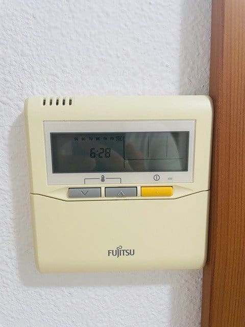 2 makuuhuone Asunto myytävänä paikassa Monforte del Cid mukana uima-altaan 
autotalli - 210 000 € (Ref: 9527854)