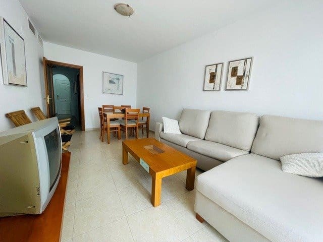 2 makuuhuone Asunto myytävänä paikassa Monforte del Cid mukana uima-altaan 
autotalli - 210 000 € (Ref: 9527854)