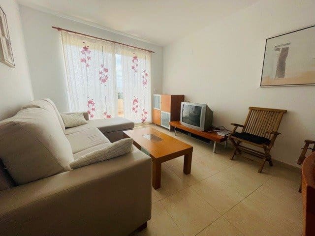 2 makuuhuone Asunto myytävänä paikassa Monforte del Cid mukana uima-altaan 
autotalli - 210 000 € (Ref: 9527854)