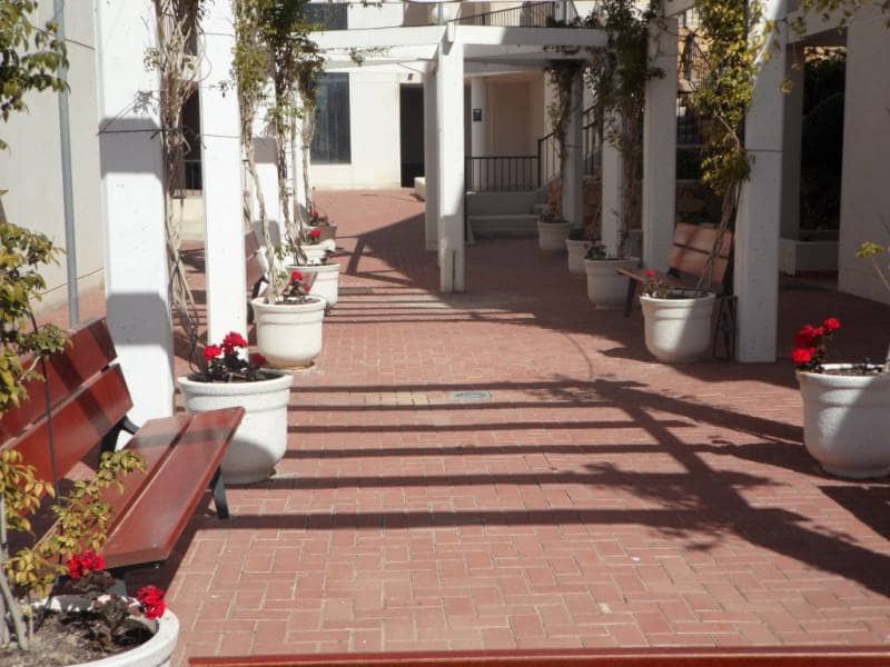 2 makuuhuone Asunto myytävänä paikassa Monforte del Cid mukana uima-altaan 
autotalli - 210 000 € (Ref: 9527854)