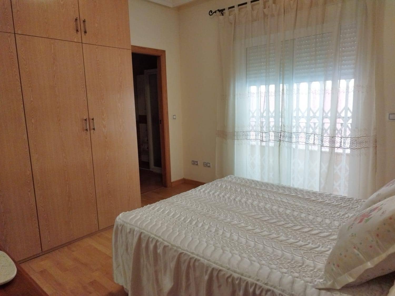 3 sypialnia Mieszkanie na sprzedaż w Albatera z basenem garażem - 135 000 € (Ref: 9535074)