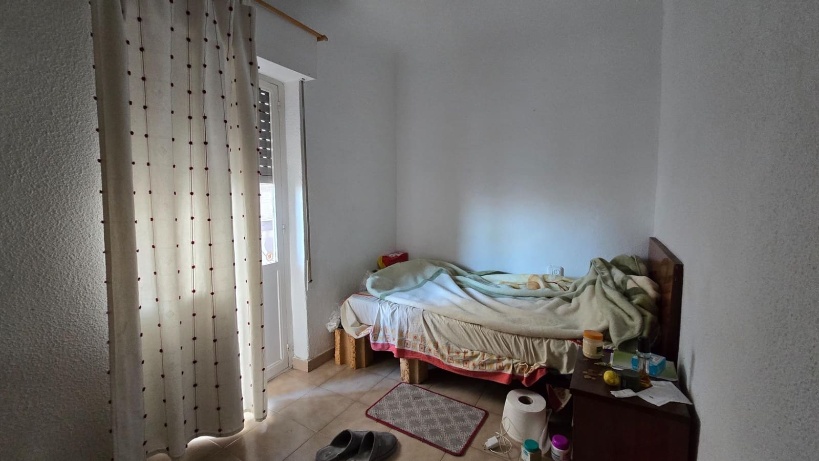 Piso de 3 habitaciones en Elche / Elx en venta - 116.000 € (Ref: 9536813)