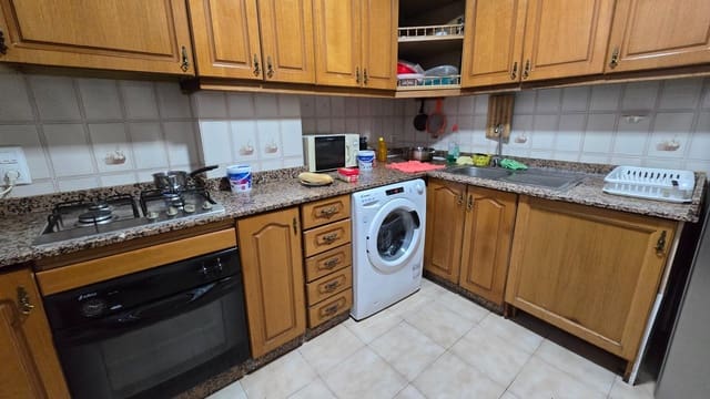 Piso de 3 habitaciones en Elche / Elx en venta - 116.000 € (Ref: 9536813)