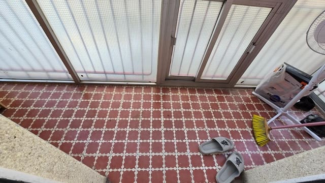 Piso de 3 habitaciones en Elche / Elx en venta - 116.000 € (Ref: 9536813)