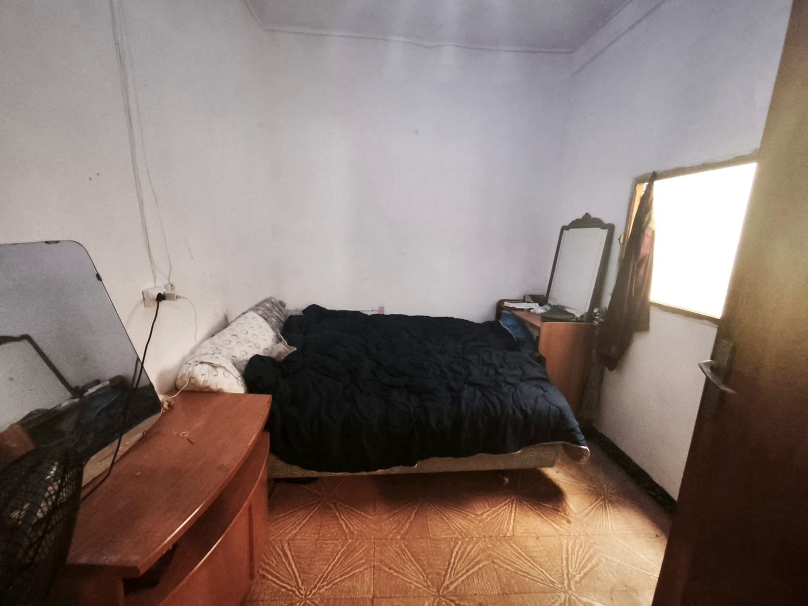 4 slaapkamer Huis te koop in Xativa - € 80.000 (Ref: 10055435)