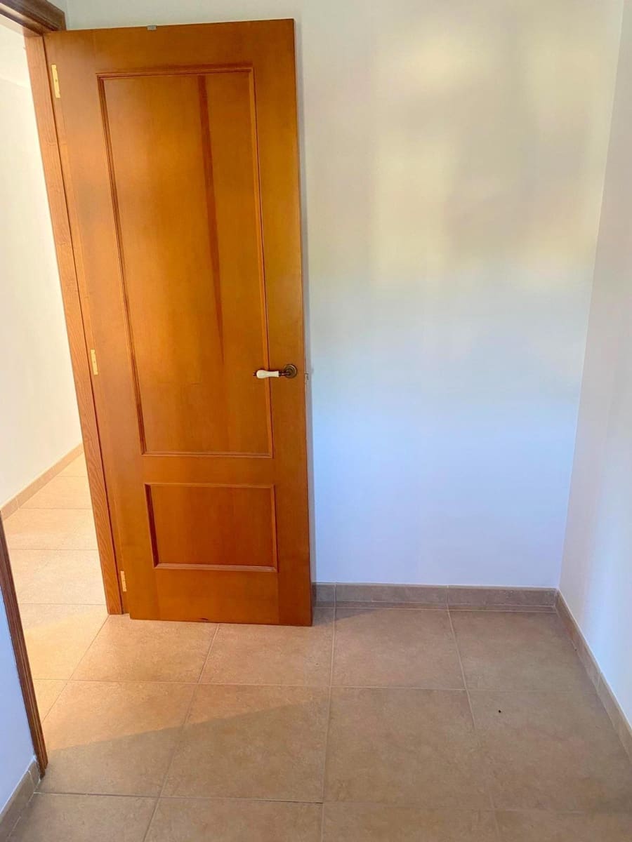 3 camera da letto Appartamento in vendita in Navalon - 69.900 € (Rif: 10067832)