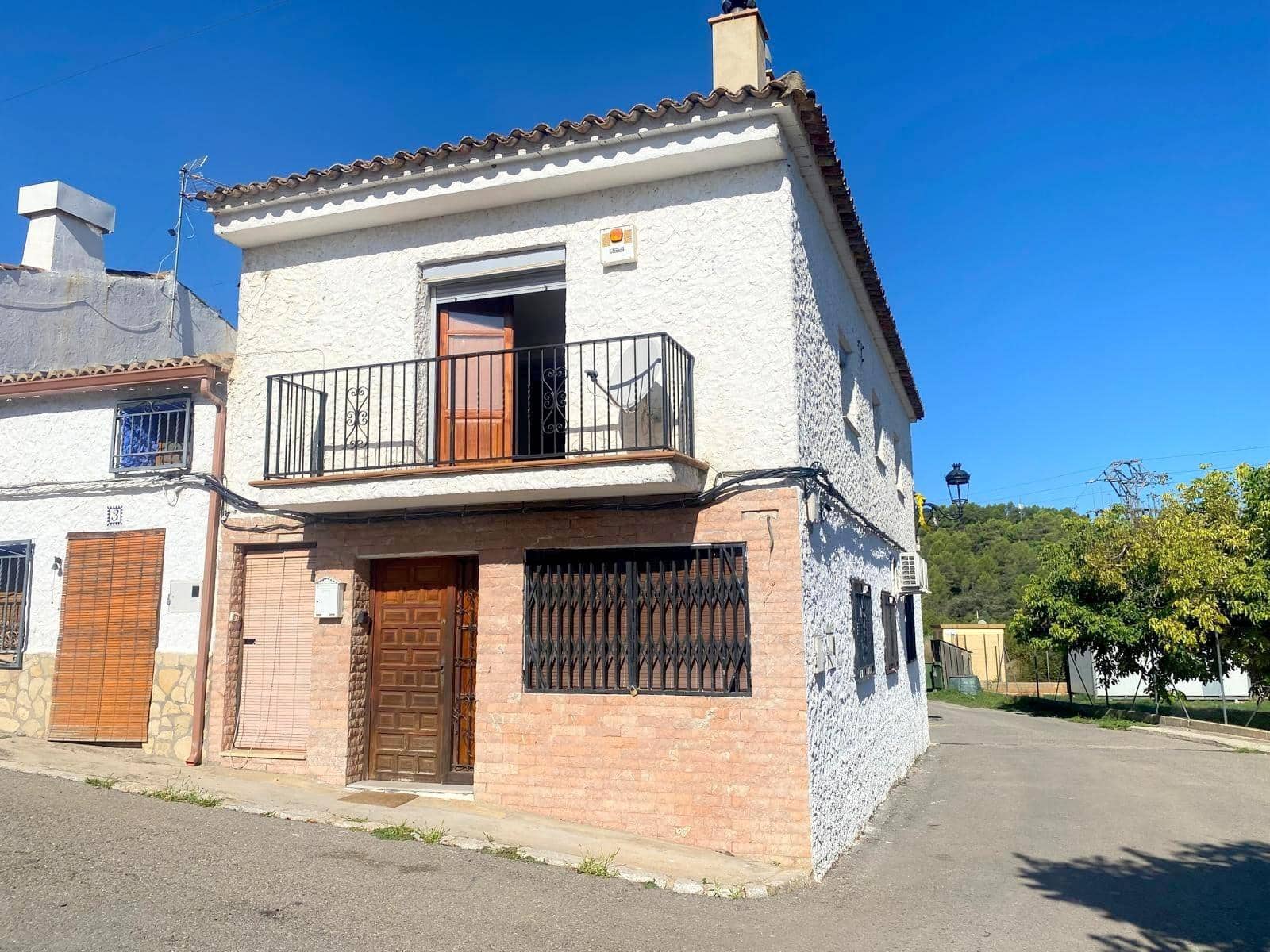 3 bedroom Flat for sale in Navalon - € 69,900 (Ref: 10067832)