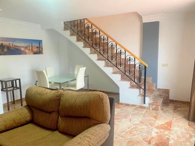 4 bedroom Penthouse for rent in Moixent - € 500 (Ref: 10089588)