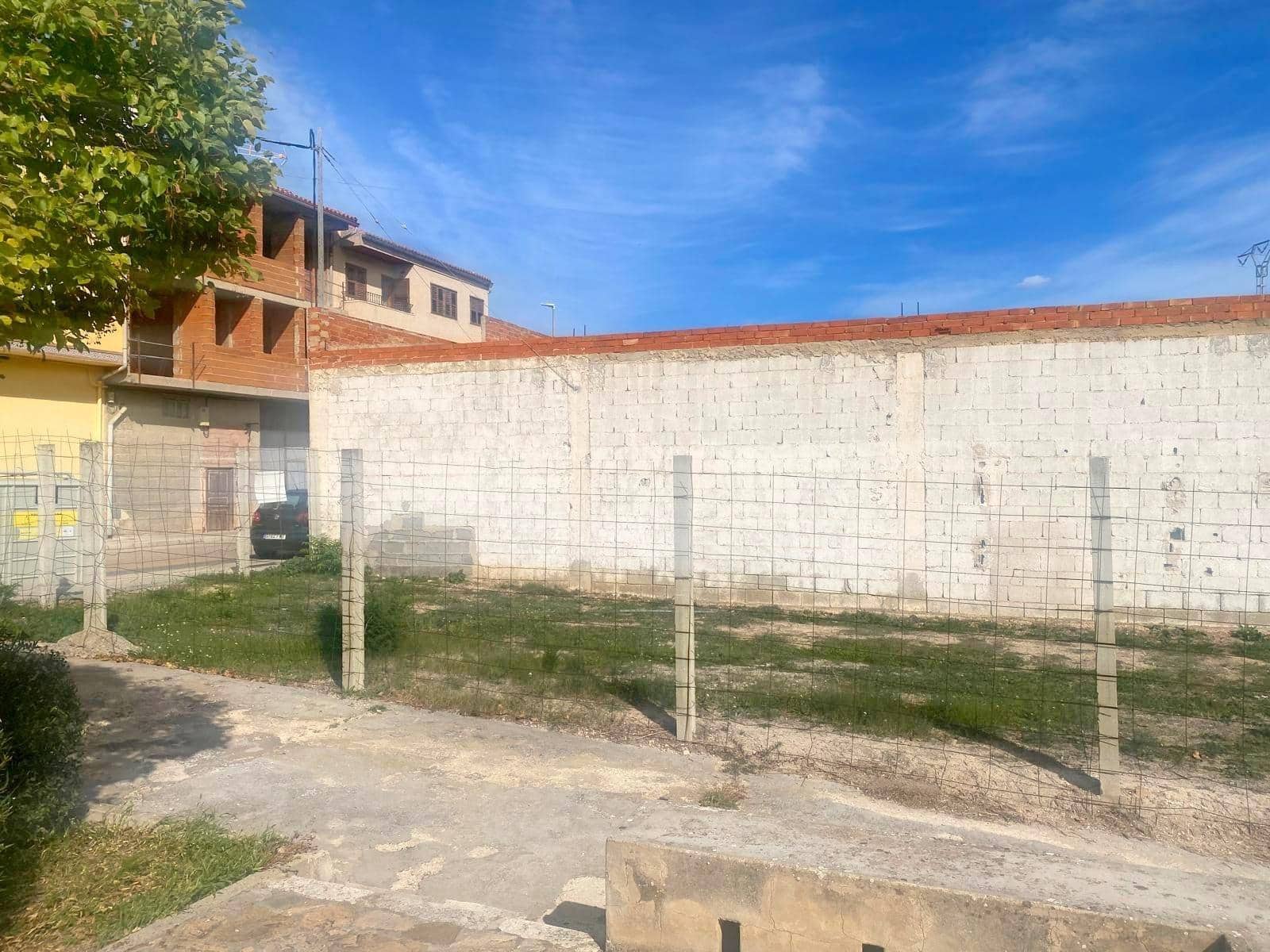 Terrain à Bâtir à vendre à Moixent - 40 000 € (Ref: 10161600)