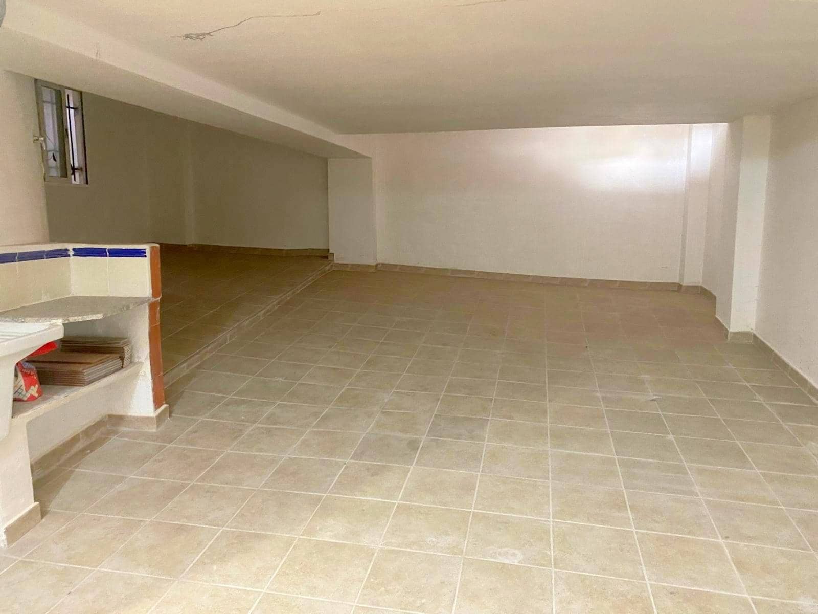 Commerciale da affittare in Moixent - 350 € (Rif: 1965641)