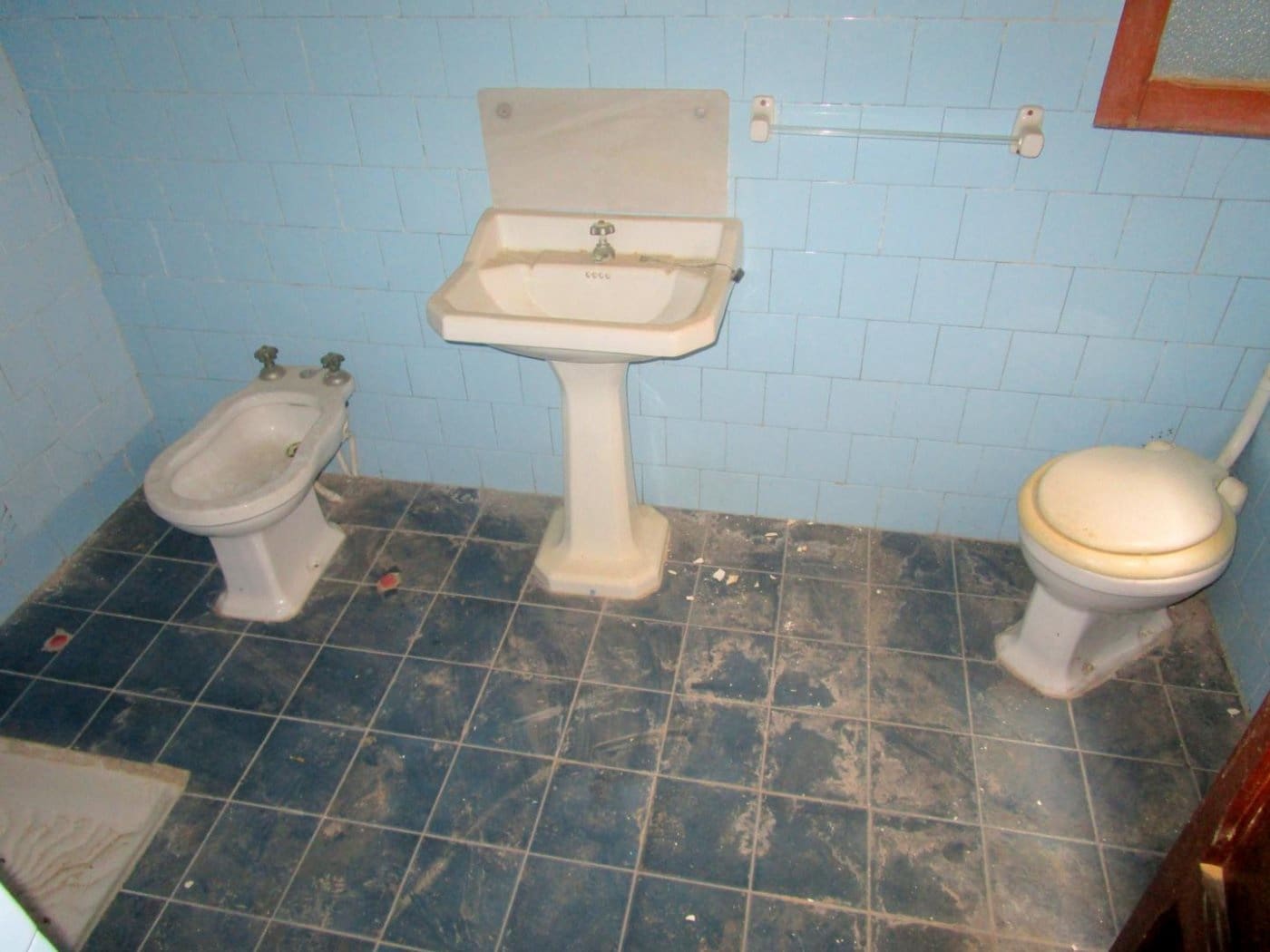 5 soveværelse Byhus til salg i Moixent - € 80.000 (Ref: 3139055)