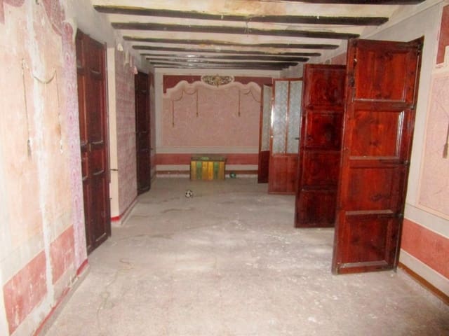 5 soveværelse Byhus til salg i Moixent - € 80.000 (Ref: 3139055)