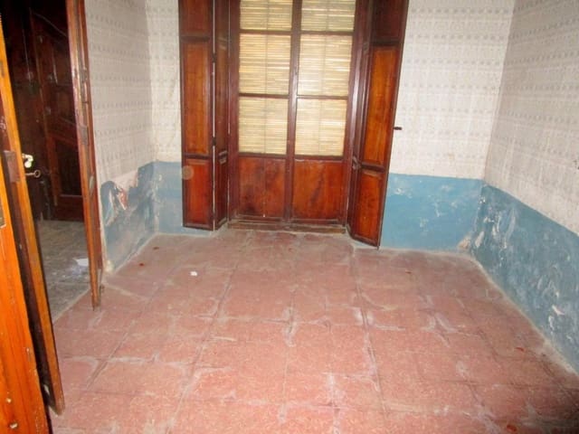 5 soveværelse Byhus til salg i Moixent - € 80.000 (Ref: 3139055)