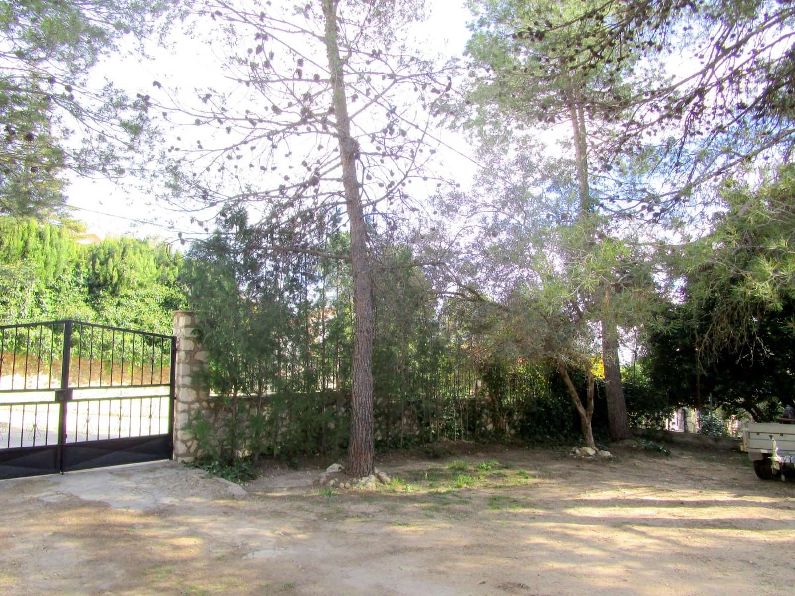 Chalet de 2 habitaciones en Moixent en venta con garaje - 100.000 € (Ref: 3139086)