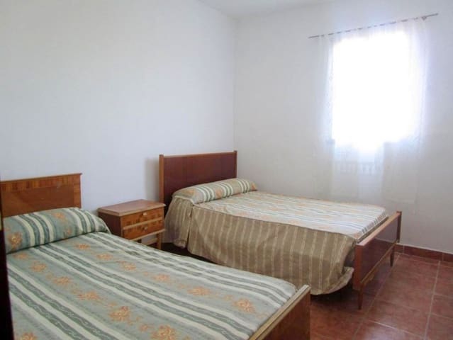 2 quarto Moradia para venda em Montesa com piscina - 95 000 € (Ref: 3588752)