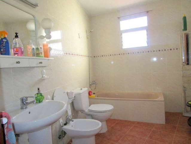 2 quarto Moradia para venda em Montesa com piscina - 95 000 € (Ref: 3588752)