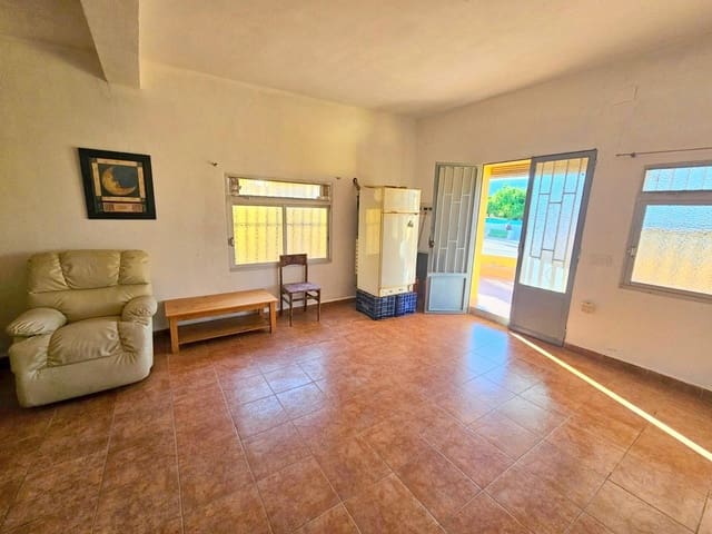2 soveværelse Villa til salg i Montesa med swimmingpool - € 95.000 (Ref: 3588752)