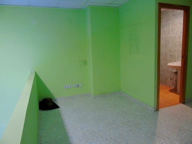 Erhverv til leje i Xàtiva - € 300 (Ref: 4921987)